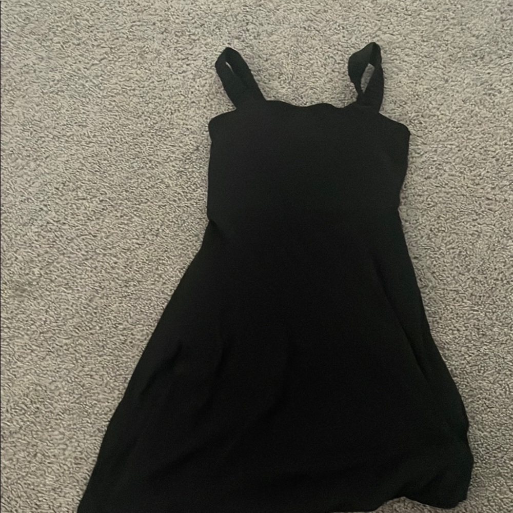 Elegant Black Sleeveless Dress